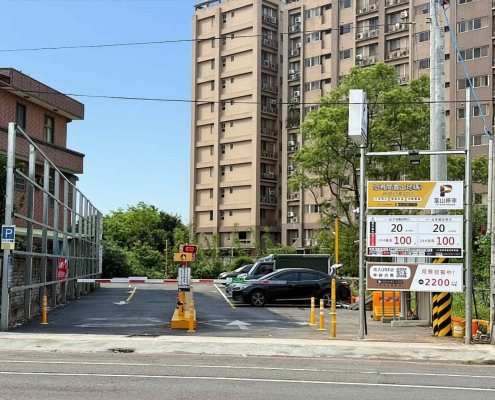 bade dongyong st parking