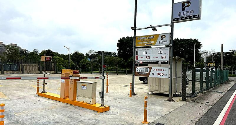 jingguo-bus-station-parking