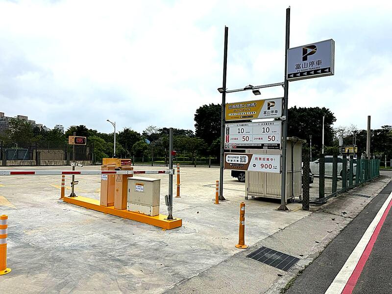 jingguo-bus-station-parking